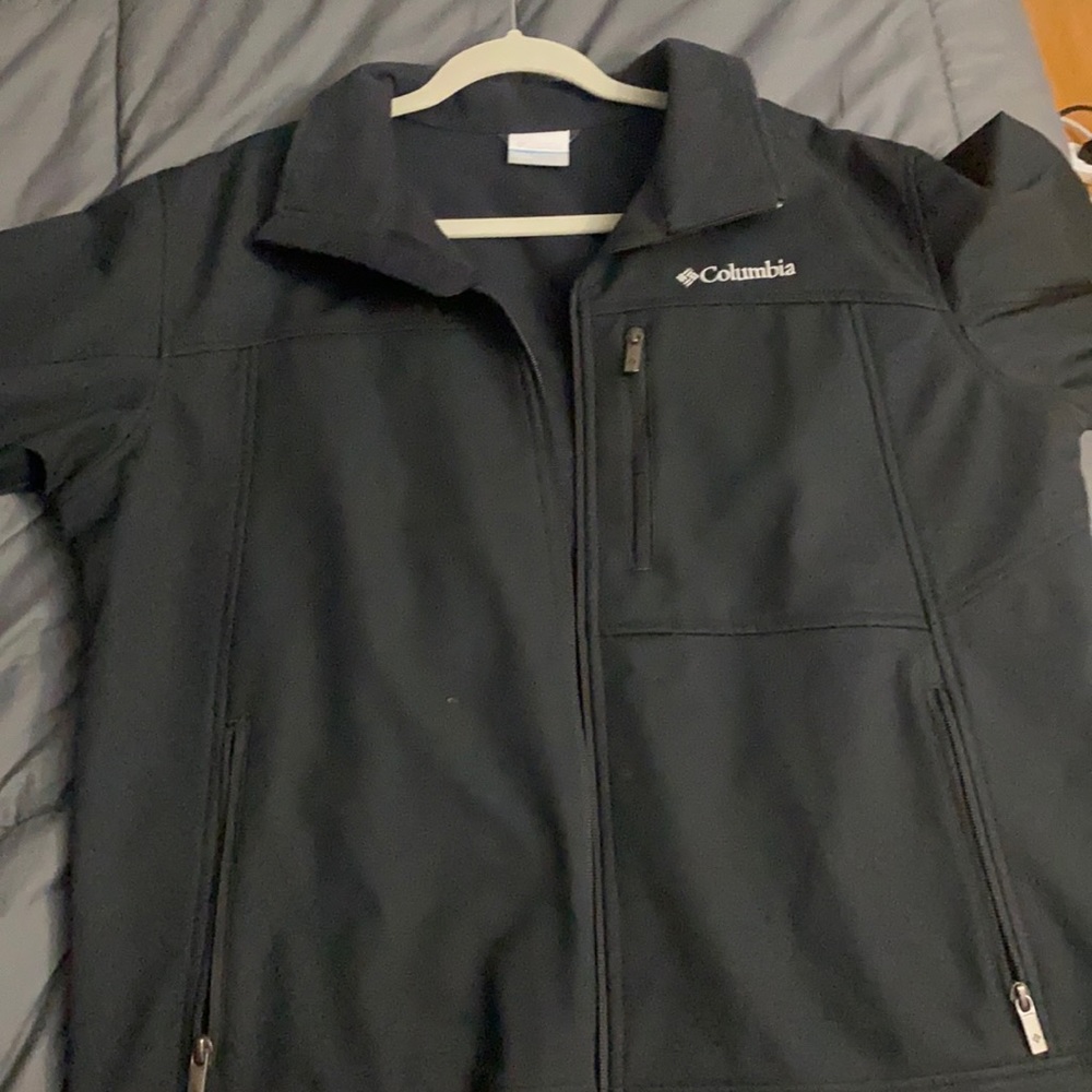 Columbia Zip Up Jacket - Large